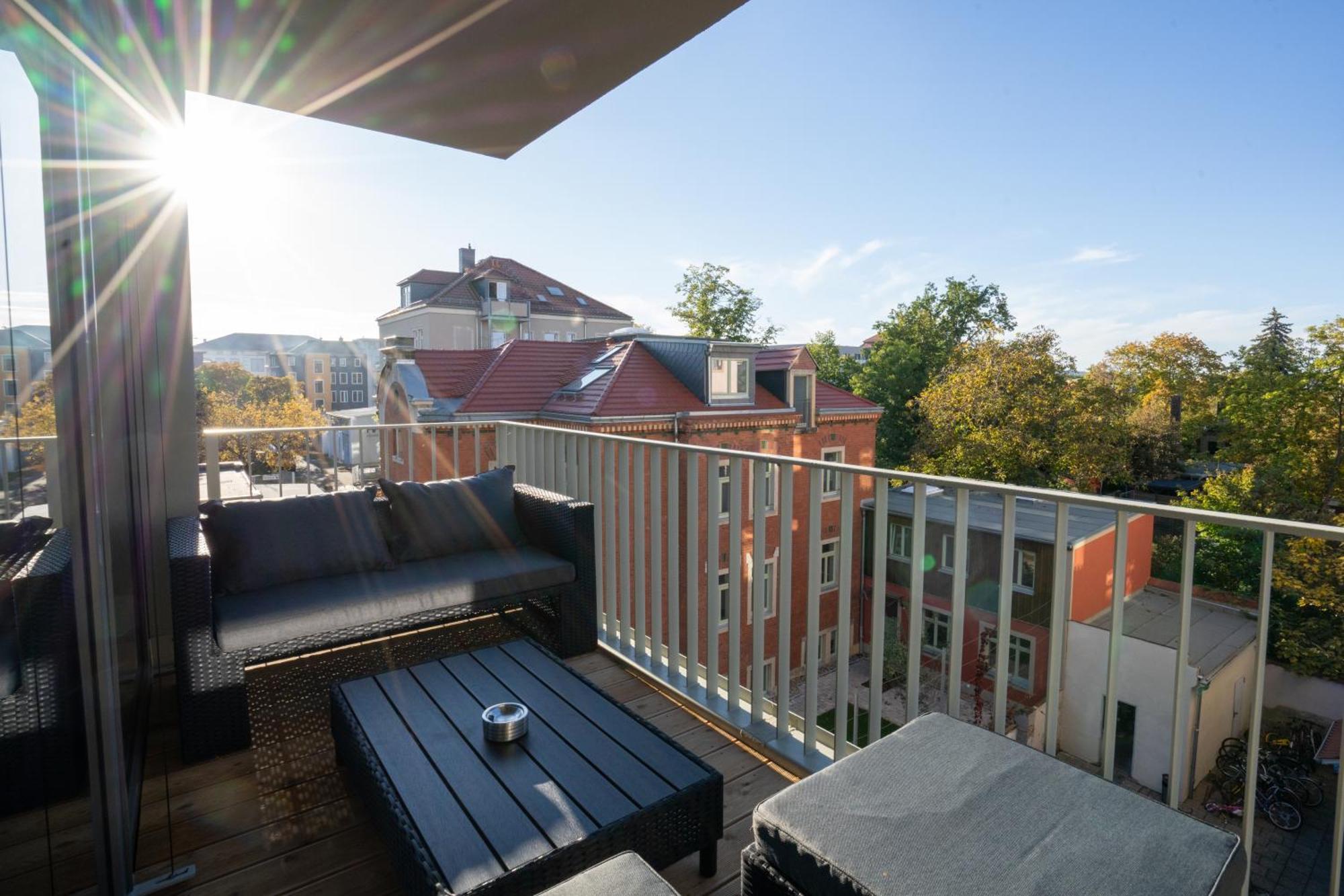 Supreme City Dream Mit Terrasse Und Parkplatz - 110M² Dresden Dış mekan fotoğraf