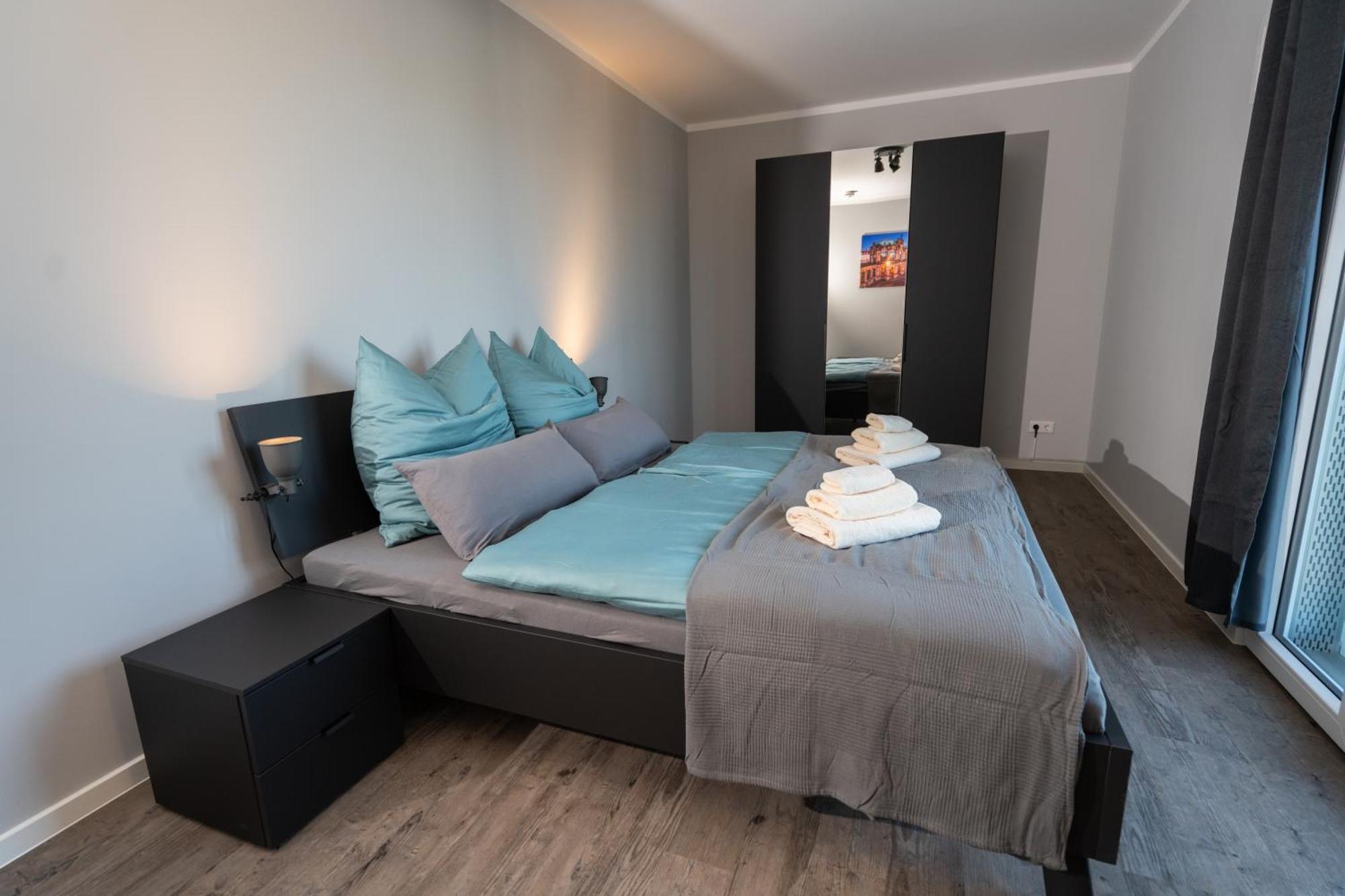 Supreme City Dream Mit Terrasse Und Parkplatz - 110M² Dresden Dış mekan fotoğraf
